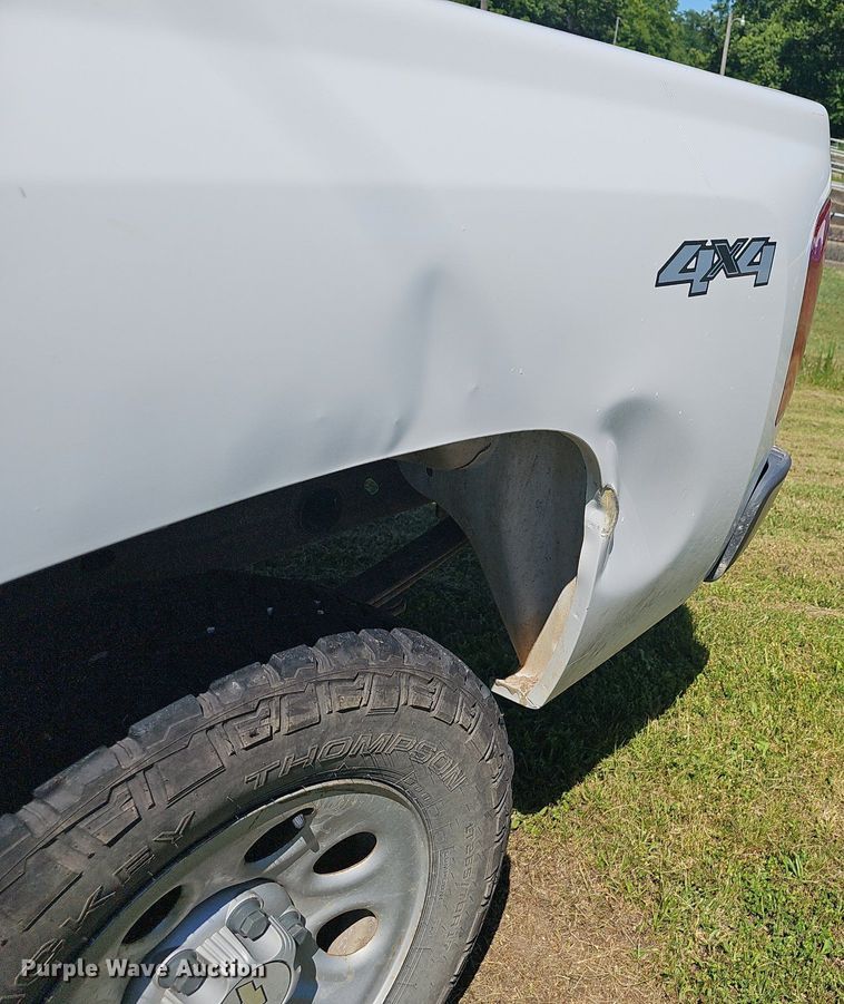 image for item EJ5627 2008 Chevrolet  Silverado 1500 pickup truck