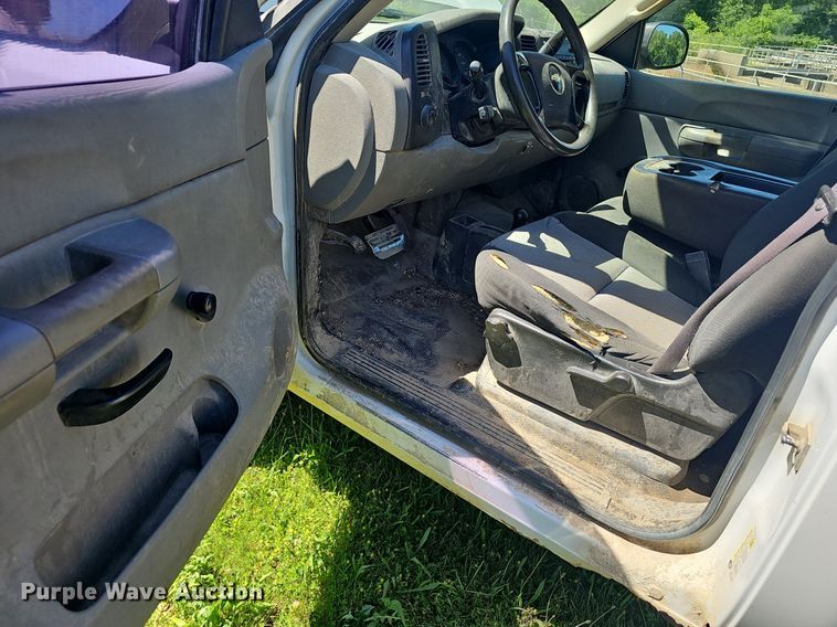image for item EJ5627 2008 Chevrolet  Silverado 1500 pickup truck