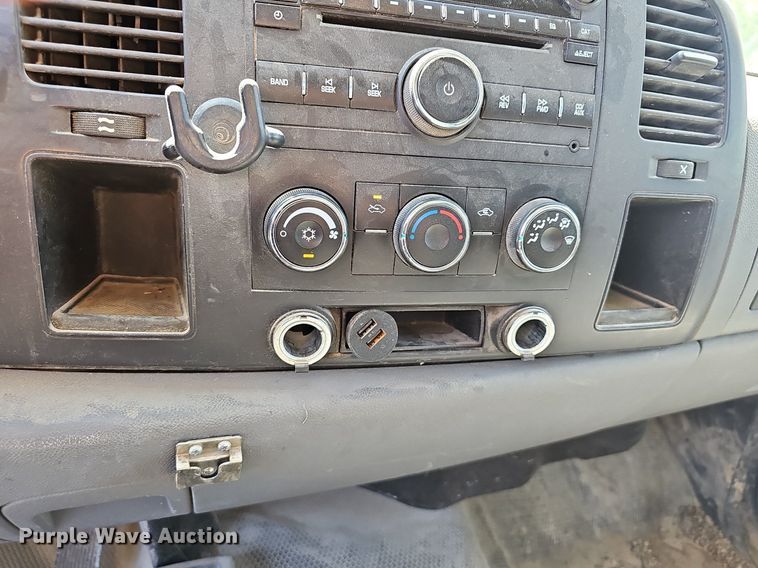 image for item EJ5627 2008 Chevrolet  Silverado 1500 pickup truck