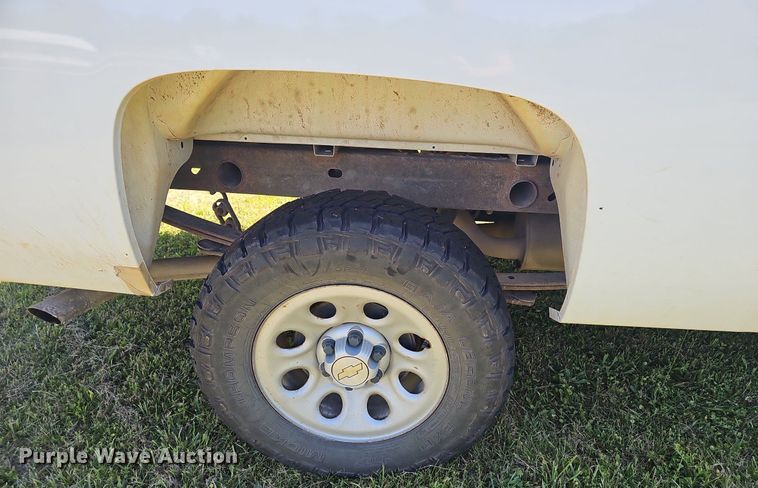 image for item EJ5627 2008 Chevrolet  Silverado 1500 pickup truck