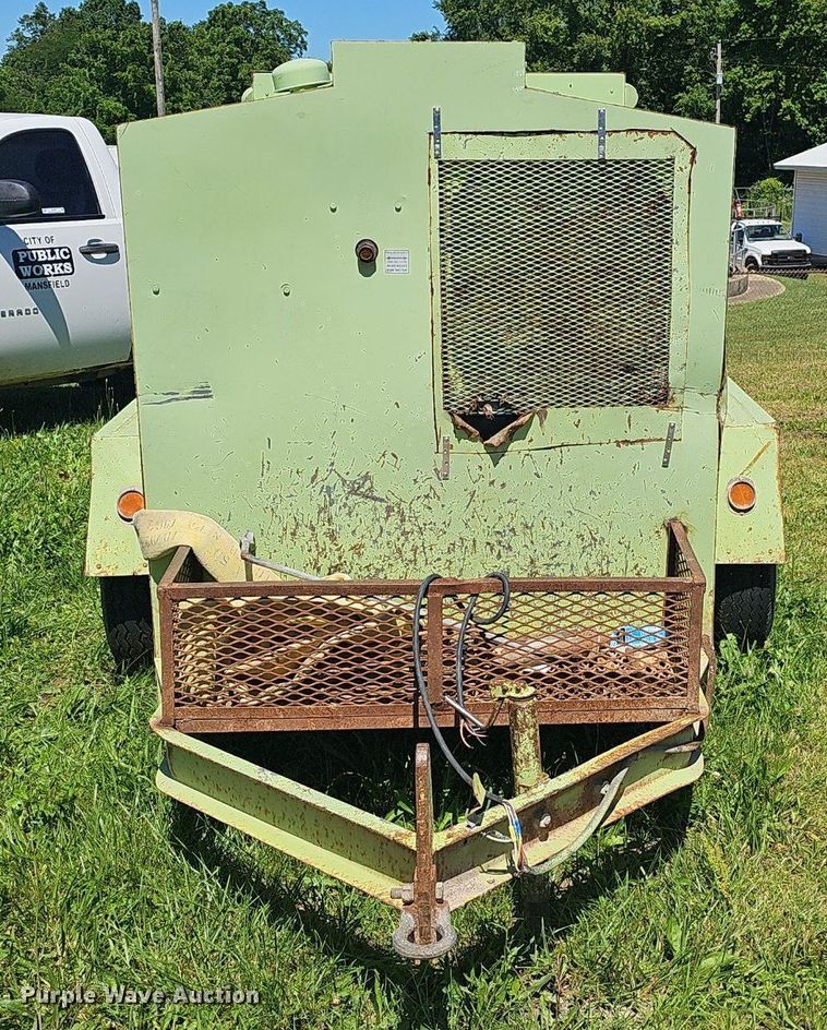 image for item EJ5628 1977 Myers sewer jetter trailer