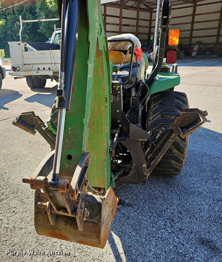 image for item EJ5642 2004 John Deere  4310 MFWD tractor