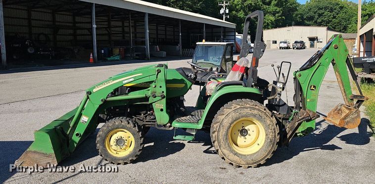 image for item EJ5642 2004 John Deere  4310 MFWD tractor