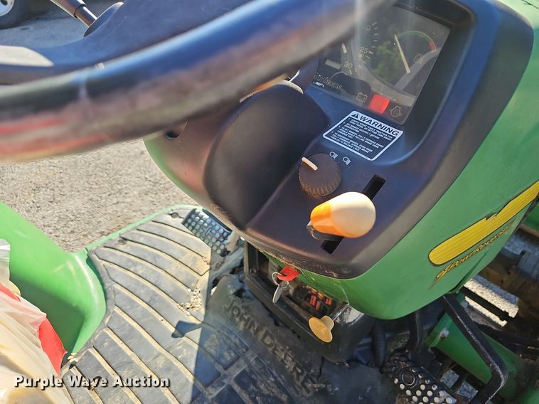 image for item EJ5642 2004 John Deere  4310 MFWD tractor