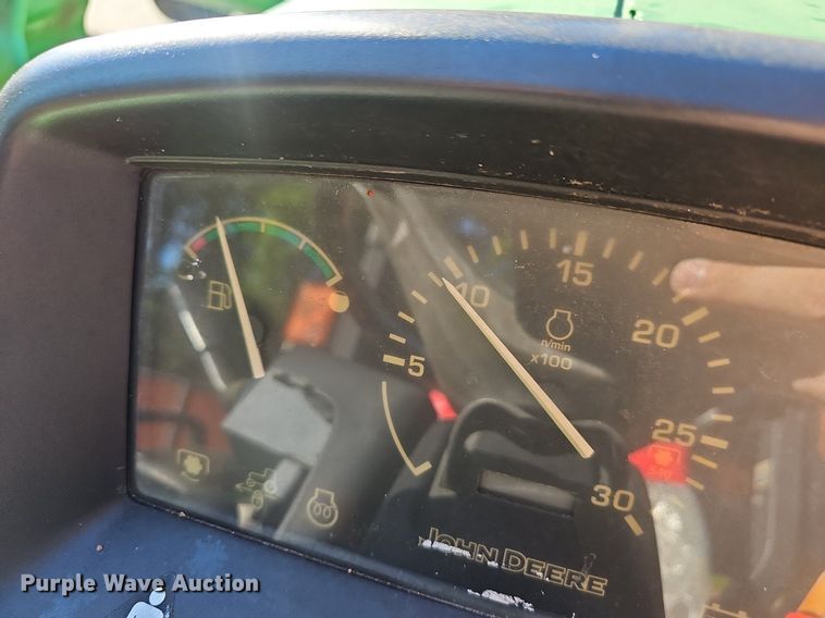 image for item EJ5642 2004 John Deere  4310 MFWD tractor