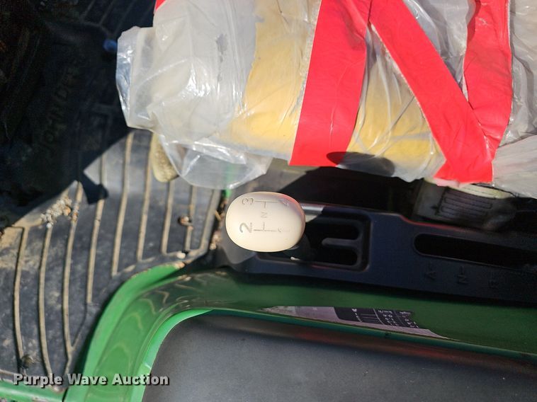 image for item EJ5642 2004 John Deere  4310 MFWD tractor