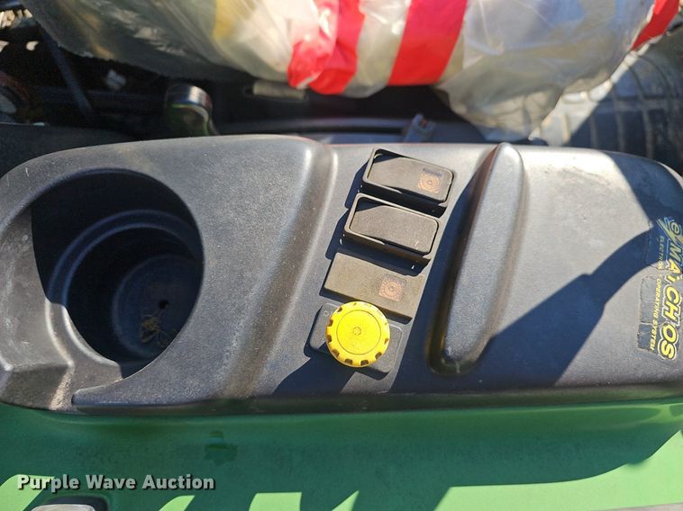 image for item EJ5642 2004 John Deere  4310 MFWD tractor