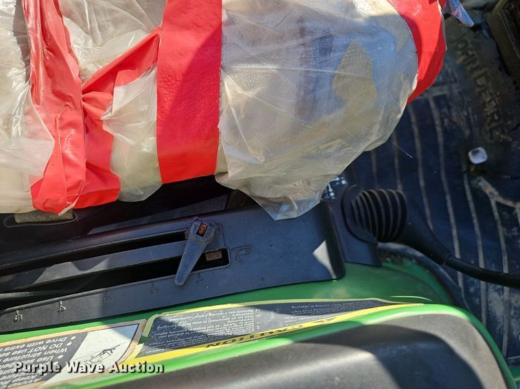 image for item EJ5642 2004 John Deere  4310 MFWD tractor