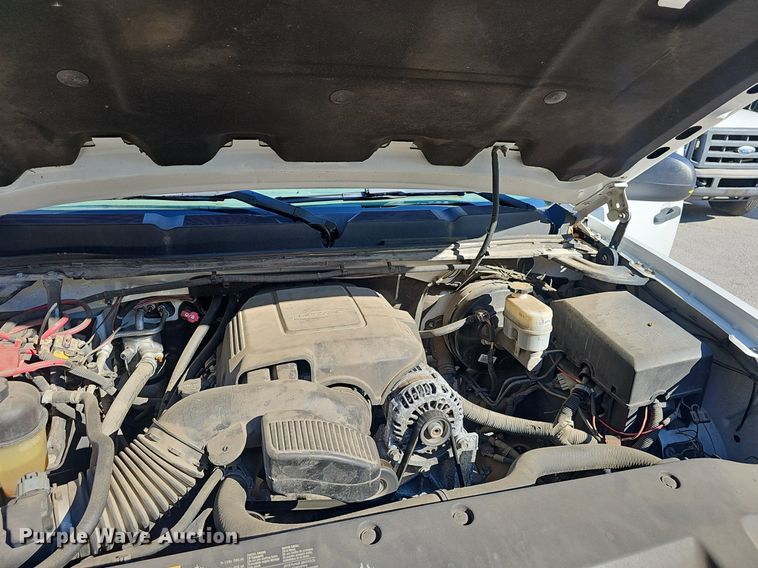 image for item EJ5643 2013 Chevrolet  Silverado 1500 pickup truck