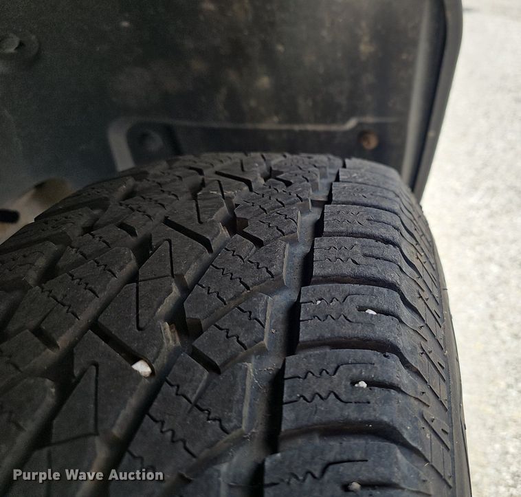 image for item EJ5643 2013 Chevrolet  Silverado 1500 pickup truck