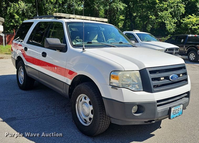 image for item EJ5647 2010 Ford Expedition XLT SUV