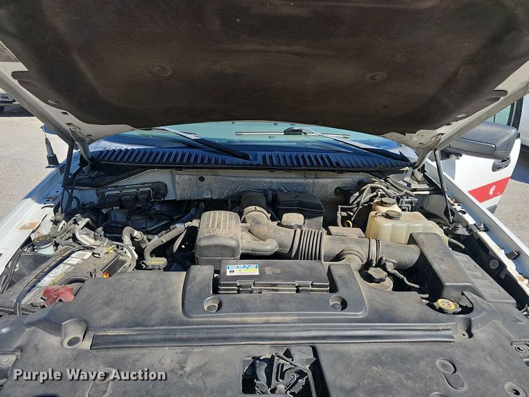 image for item EJ5647 2010 Ford Expedition XLT SUV