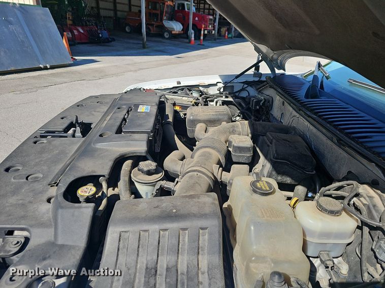 image for item EJ5647 2010 Ford Expedition XLT SUV