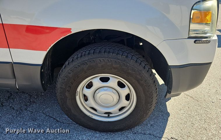 image for item EJ5647 2010 Ford Expedition XLT SUV