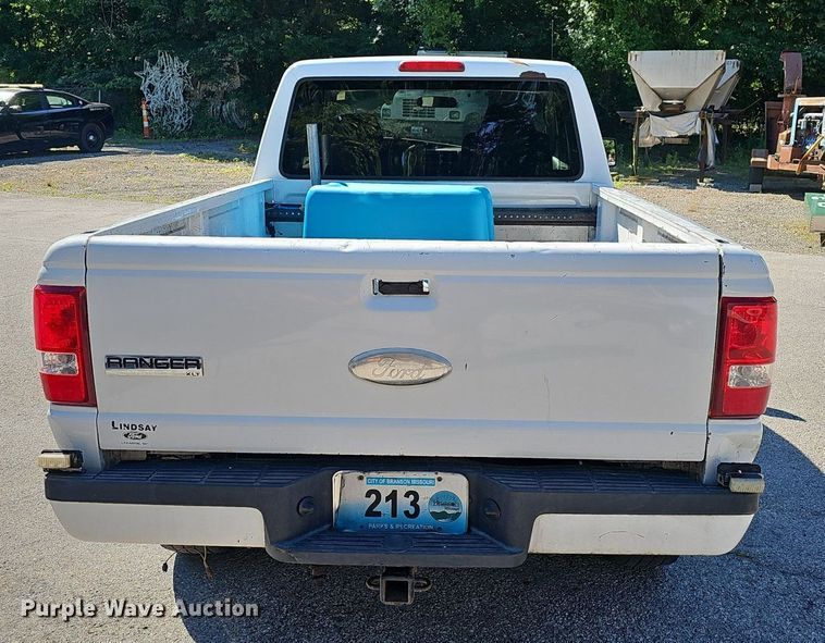 image for item EJ5648 2006 Ford  Ranger XLT SuperCab pickup truck