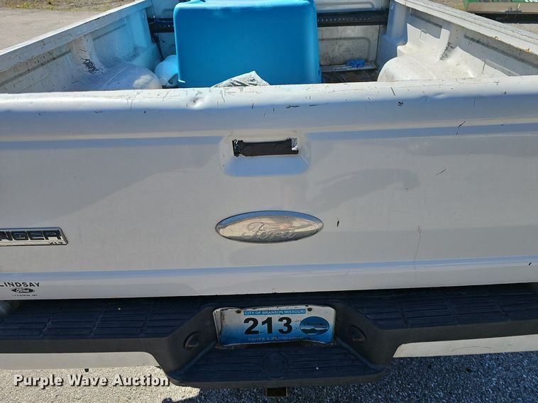 image for item EJ5648 2006 Ford  Ranger XLT SuperCab pickup truck