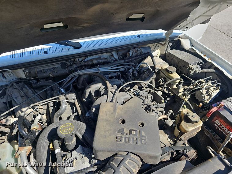 image for item EJ5648 2006 Ford  Ranger XLT SuperCab pickup truck