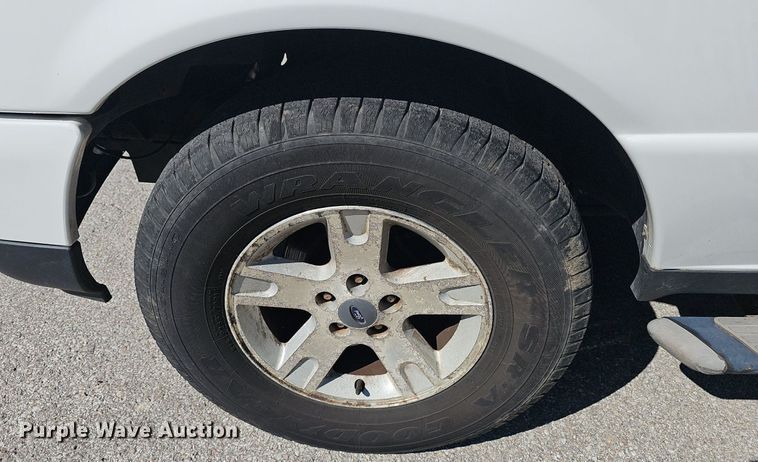 image for item EJ5648 2006 Ford  Ranger XLT SuperCab pickup truck