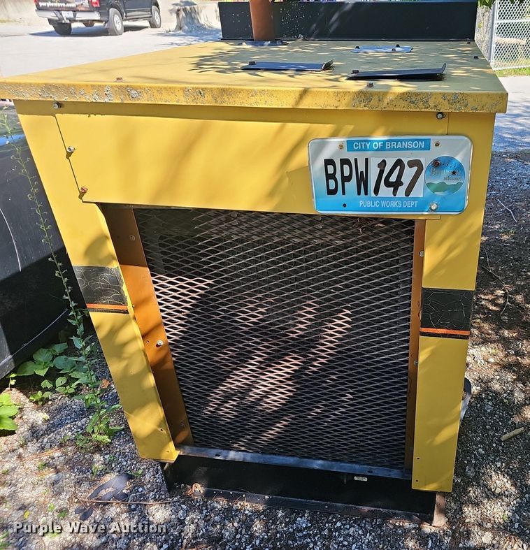 image for item EJ5651 Generac  SD60/19560 generator