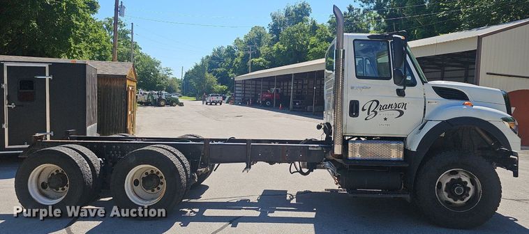 image for item EJ5652 2012 International  WorkStar 7500 truck cab and chassis