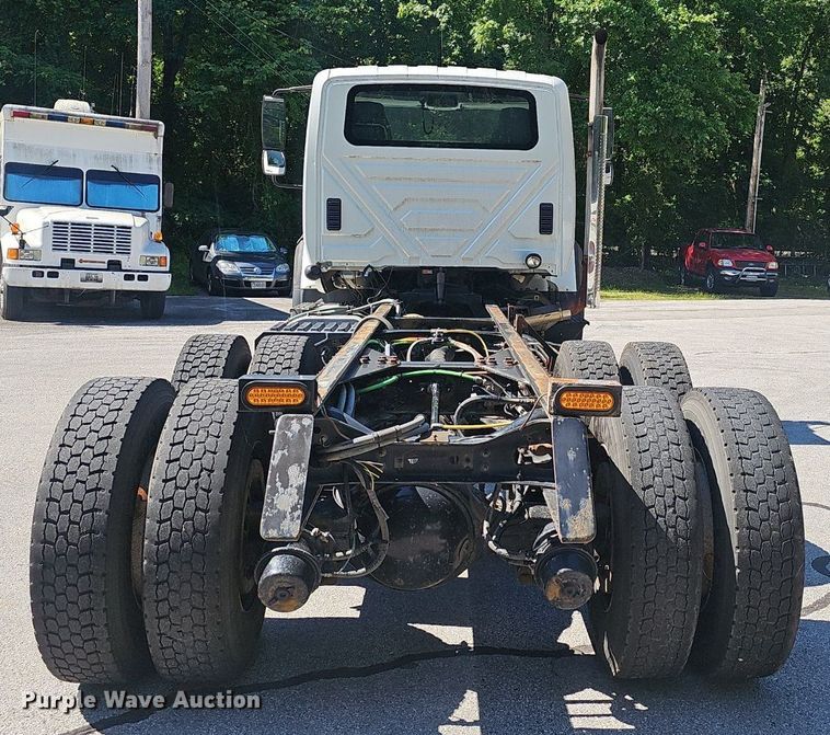 image for item EJ5652 2012 International  WorkStar 7500 truck cab and chassis