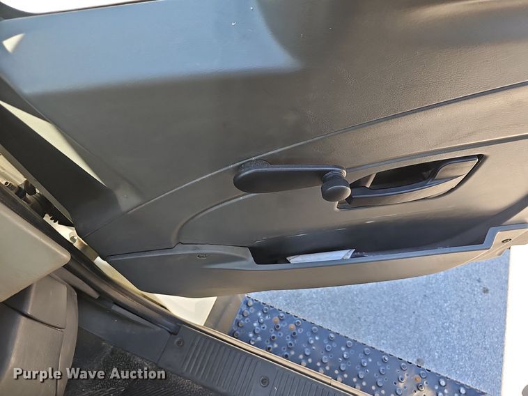 image for item EJ5652 2012 International  WorkStar 7500 truck cab and chassis