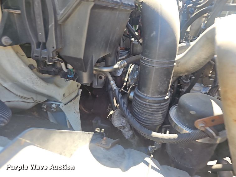 image for item EJ5652 2012 International  WorkStar 7500 truck cab and chassis