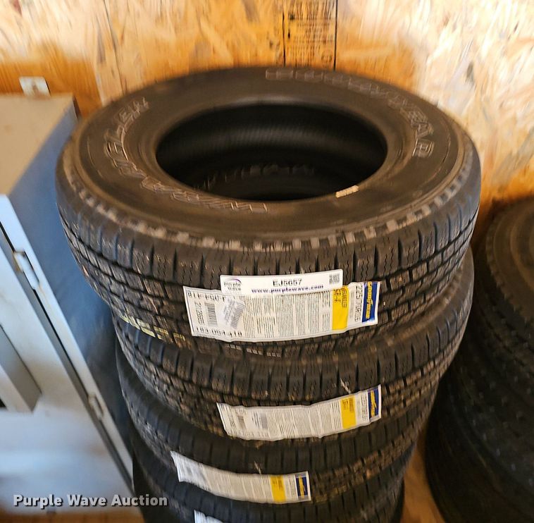 image for item EJ5657 (35) tires 