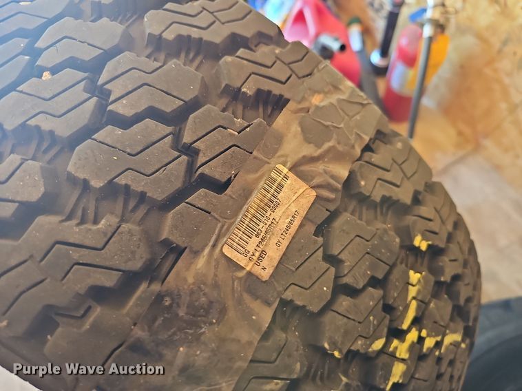 image for item EJ5657 (35) tires 