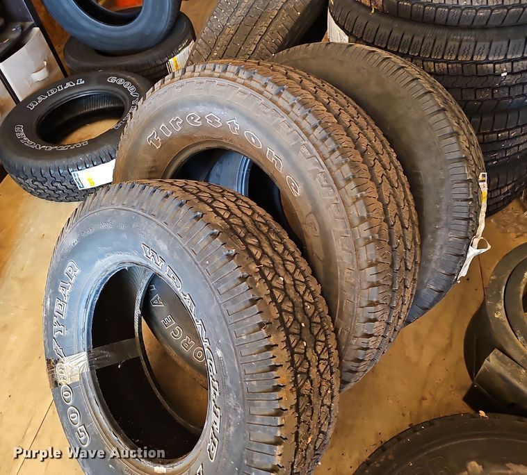 image for item EJ5657 (35) tires 