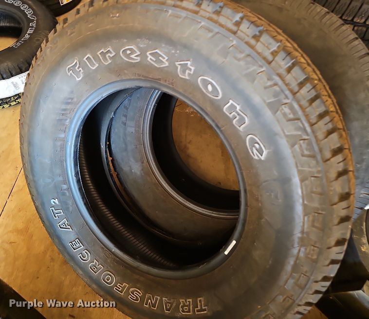 image for item EJ5657 (35) tires 