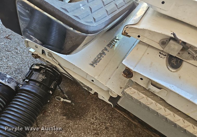 image for item EJ5658 Pickup truck parts