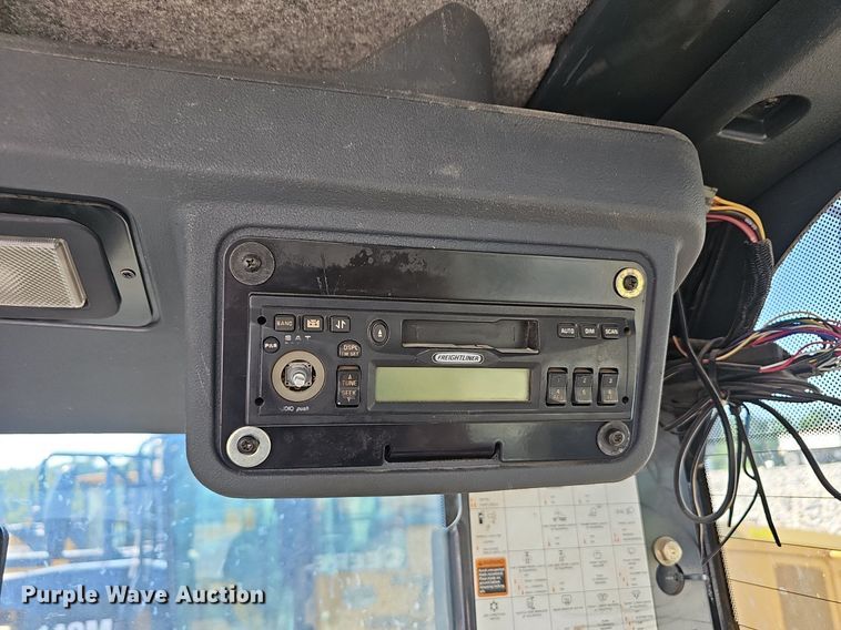 image for item EJ5666 2009 John Deere 770G motor grader