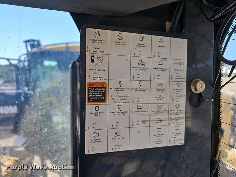 image for item EJ5666 2009 John Deere 770G motor grader