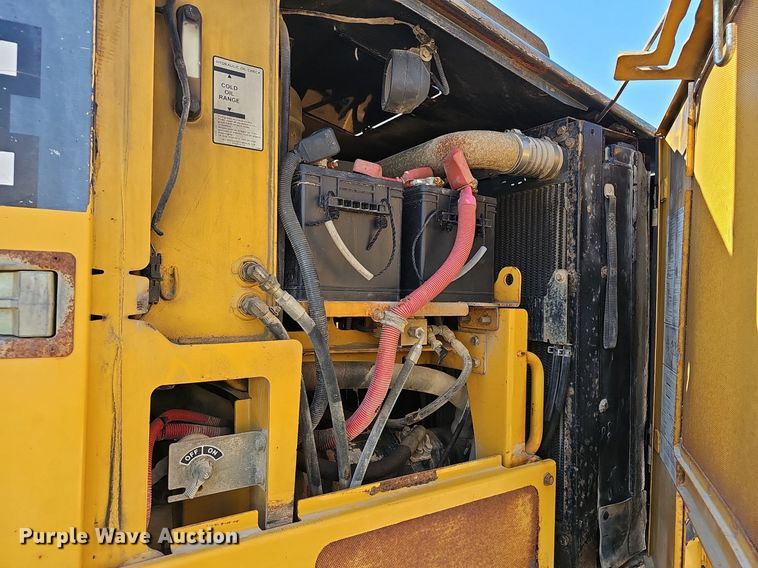 image for item EJ5666 2009 John Deere 770G motor grader