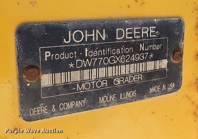 image for item EJ5666 2009 John Deere 770G motor grader