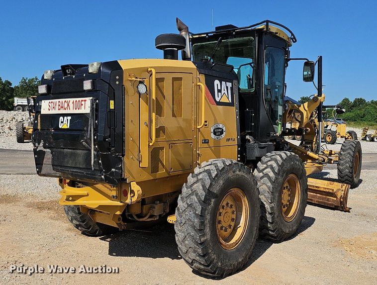 image for item EJ5667 2011 Caterpillar  140M2 motor grader