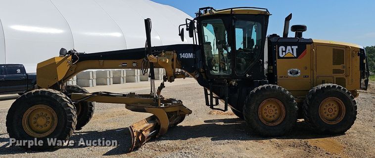image for item EJ5667 2011 Caterpillar  140M2 motor grader