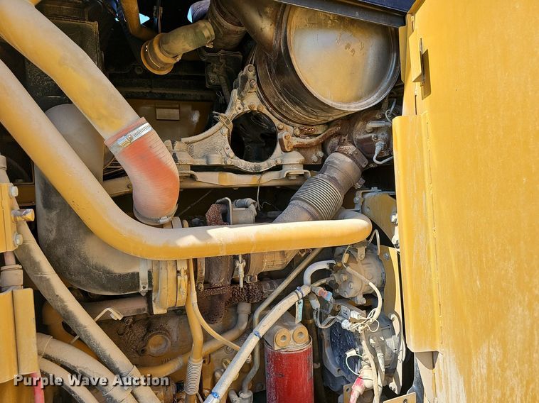 image for item EJ5667 2011 Caterpillar  140M2 motor grader