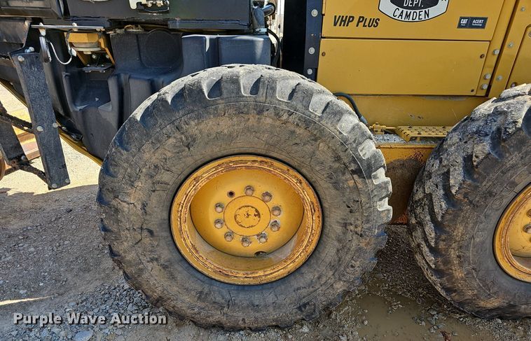 image for item EJ5667 2011 Caterpillar  140M2 motor grader