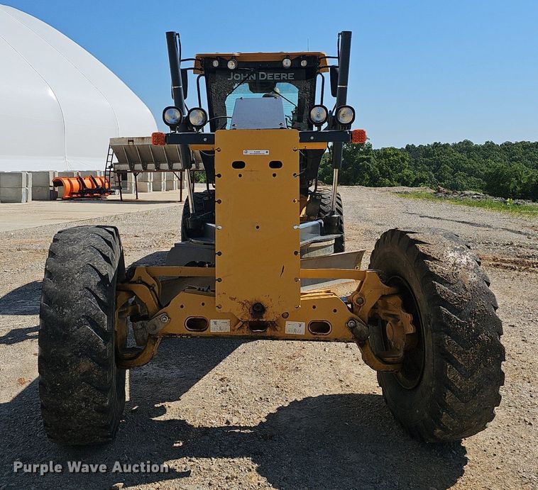 image for item EJ5668 2012 John Deere  770G motor grader