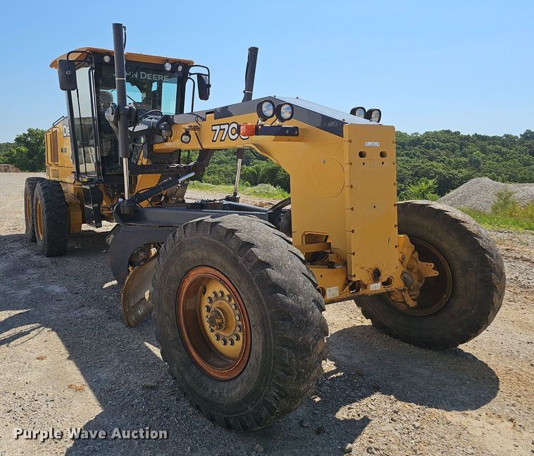 image for item EJ5668 2012 John Deere  770G motor grader