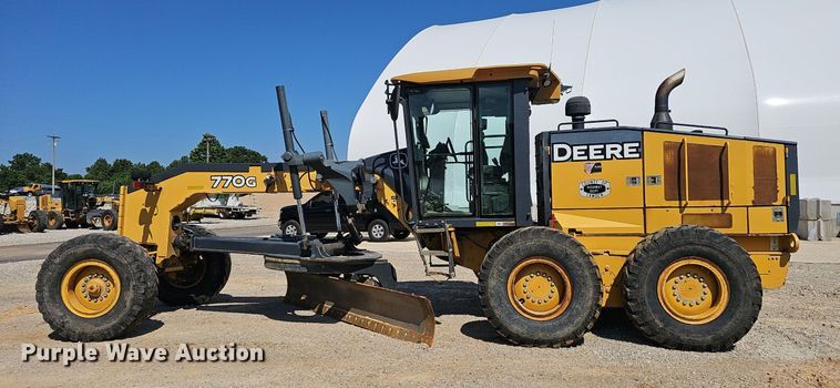 image for item EJ5668 2012 John Deere  770G motor grader