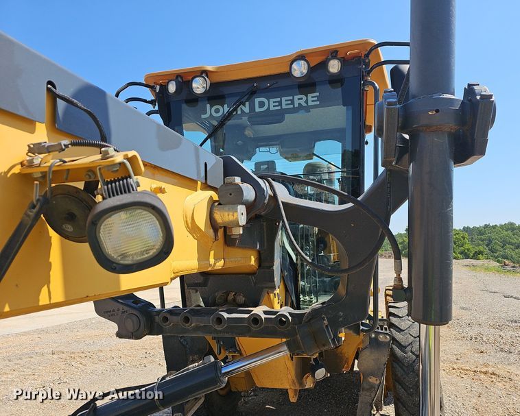 image for item EJ5668 2012 John Deere  770G motor grader