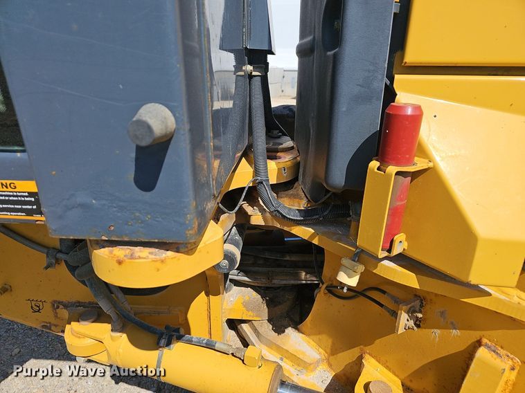 image for item EJ5668 2012 John Deere  770G motor grader