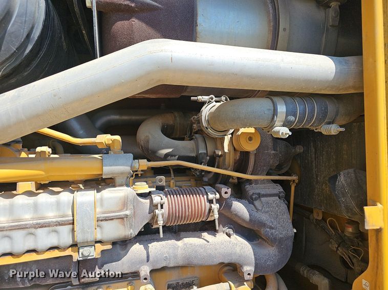 image for item EJ5668 2012 John Deere  770G motor grader