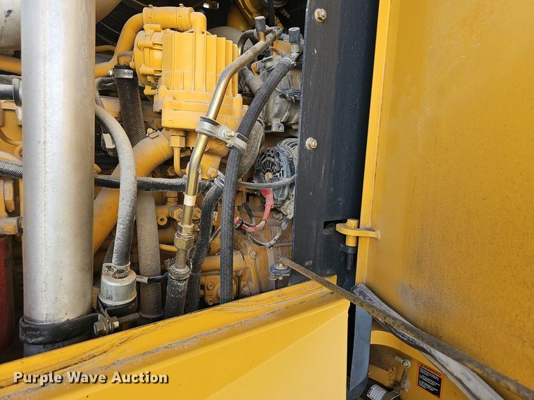 image for item EJ5668 2012 John Deere  770G motor grader