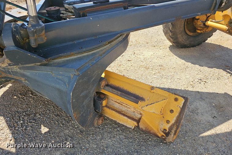 image for item EJ5668 2012 John Deere  770G motor grader