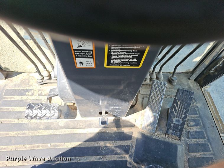 image for item EJ5668 2012 John Deere  770G motor grader