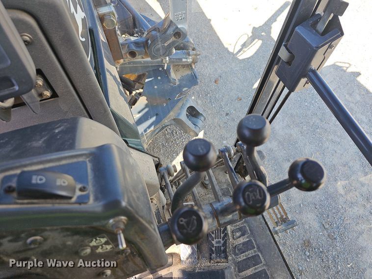 image for item EJ5668 2012 John Deere  770G motor grader